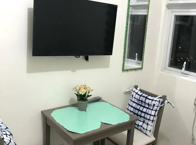 Shanilyn Residency Urban Deca Towers Edsa Mandaluyong Unlimited Internet And Netflix *
